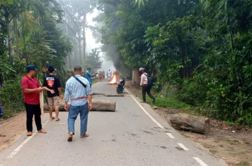  খাগড়াছড়িতে ৩ কর্মী নিহতের প্রতিবাদে ইউপিডিএফ প্রসীত গ্রুপের সকাল-সন্ধ্যা সড়ক অবরোধ পালিত