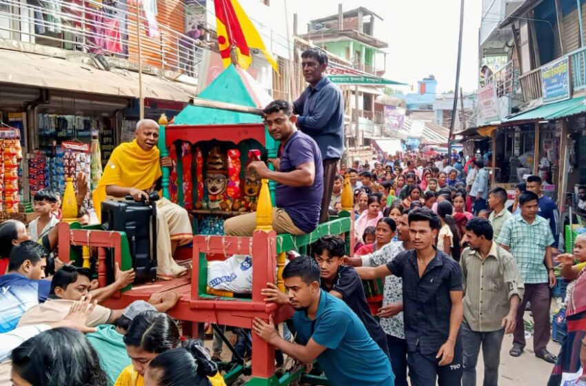 উল্টো রথযাত্রার মধ্য দিয়ে শেষ হলো ৯ দিনব্যাপি উৎসব