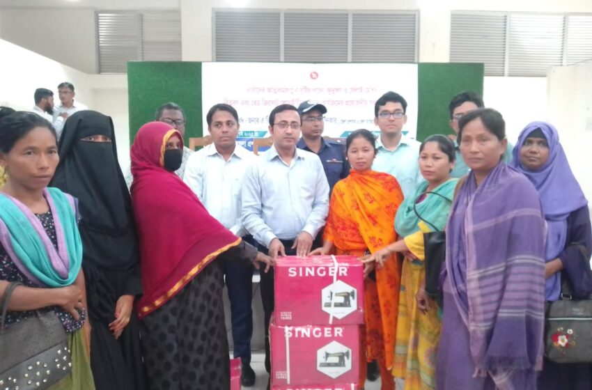 বৈরী আবহাওয়া ও বৃষ্টি উপেক্ষা করে জেলা প্রশাসক আসলেন লক্ষ্মীছড়ি